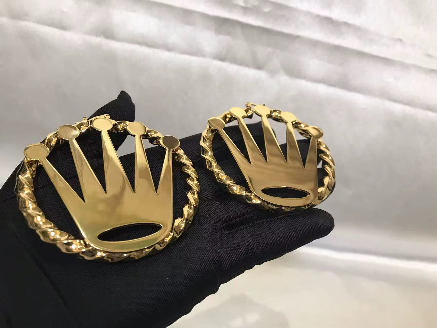 Royal Crown Hoops