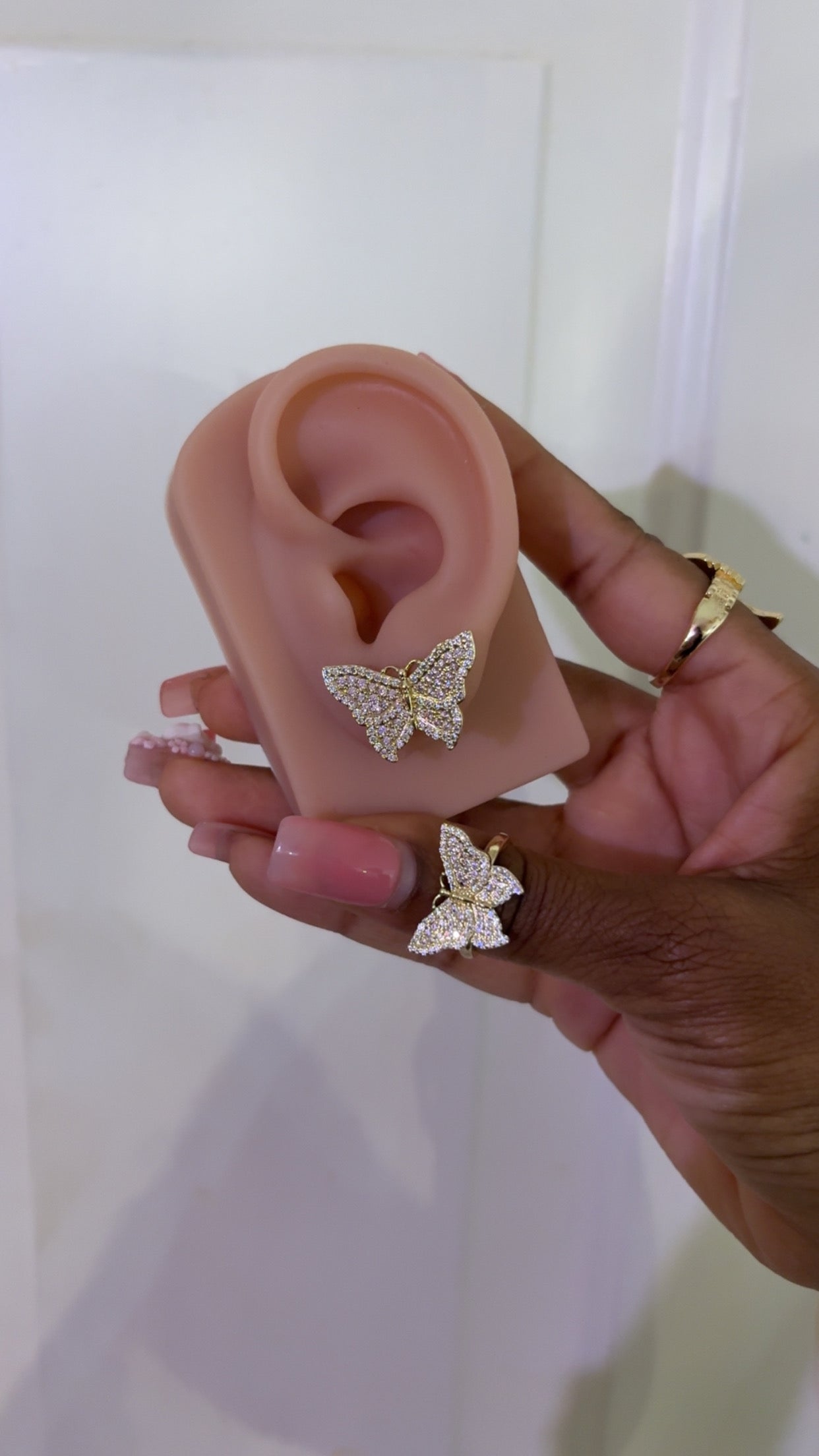 Èlan Butterfly Studs