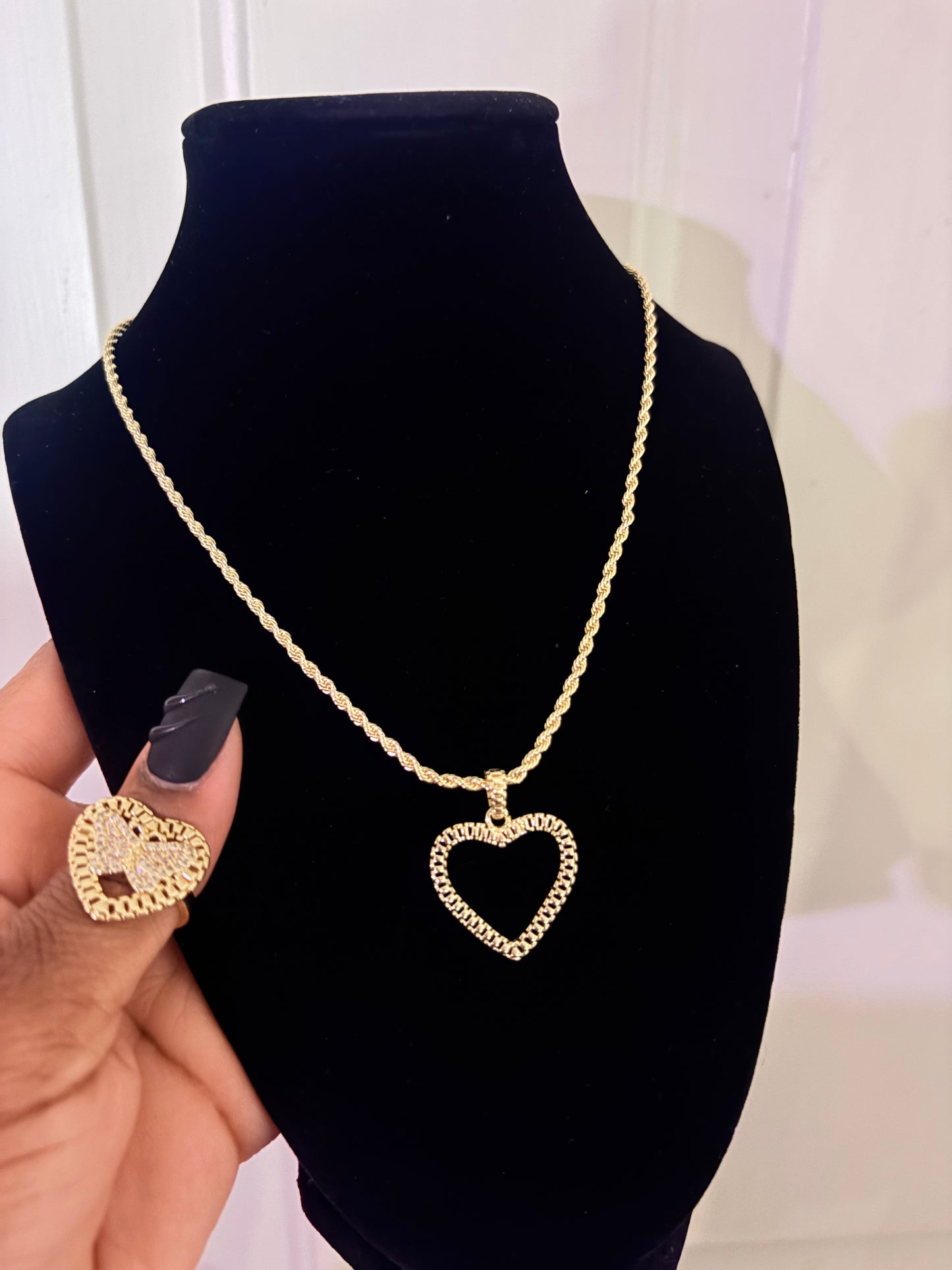 Classic Heart Chain